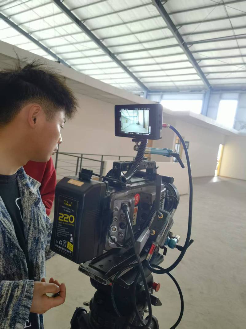 创新驱动，智领未来——浦江县TVC与广告片拍摄制作的创新实践